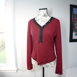 Forever 21 by Shein NeckV Red Black Stripeslong sleeves sz Large New w/tag